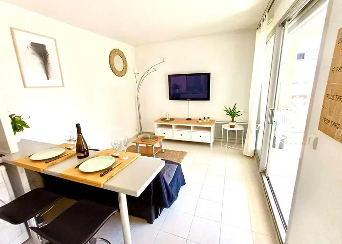 2p 42m² Terrasse / Piscine / Clim / ! * Жуан-ле-Пен