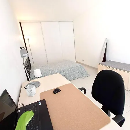 2p 42m² Terrasse / Piscine / Clim / ! Lejlighed